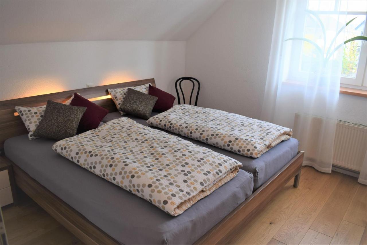 Ferienwohnung Falkenhof 린들라 외부 사진