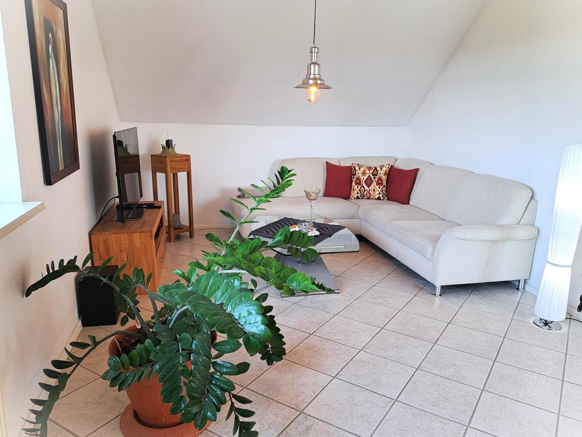 Ferienwohnung Falkenhof 린들라 외부 사진