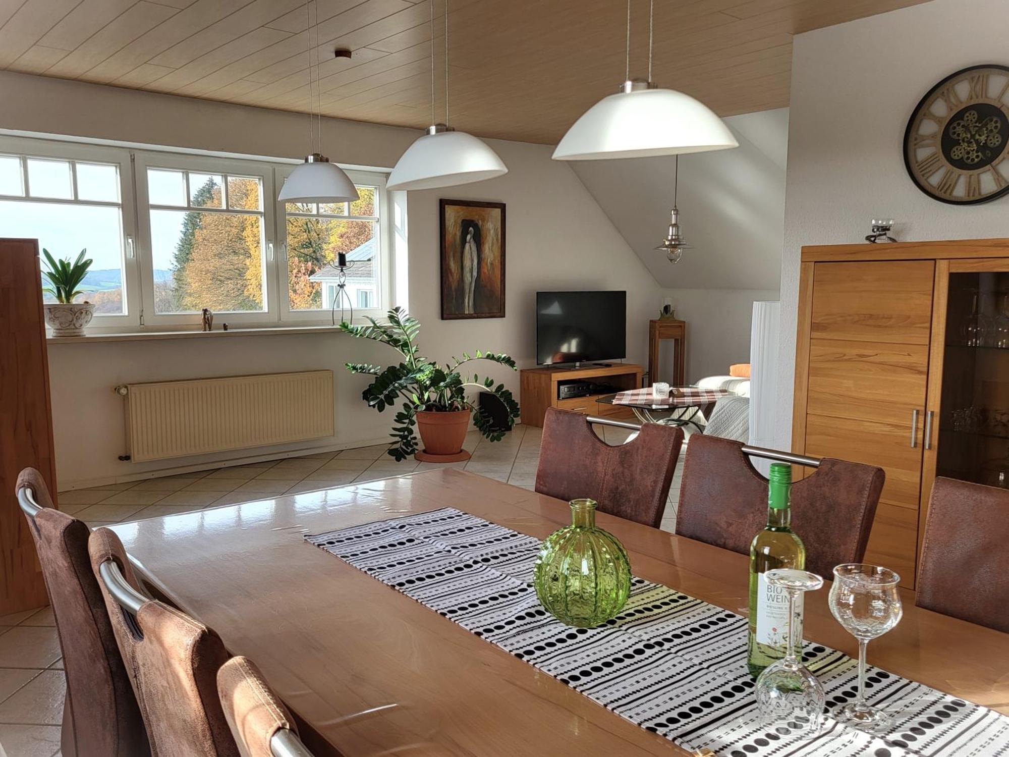 Ferienwohnung Falkenhof 린들라 외부 사진